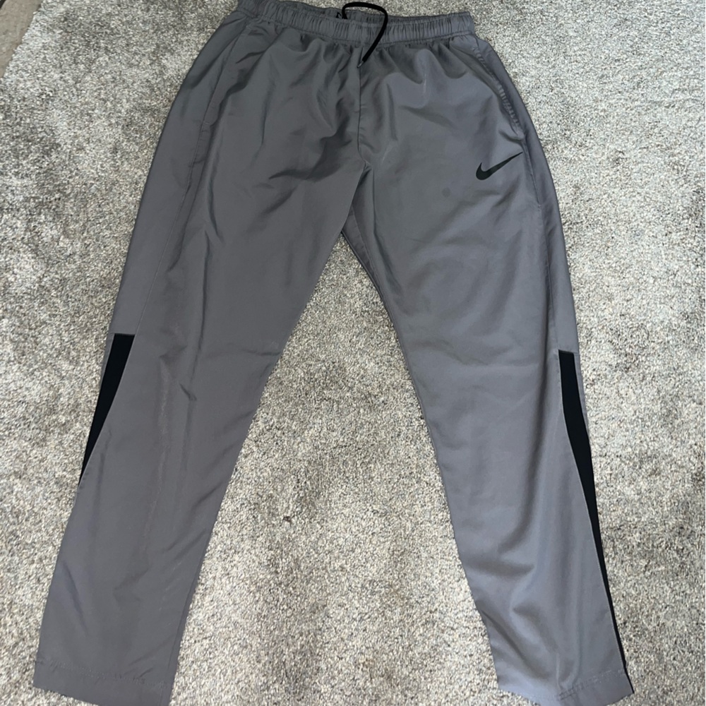 Nike Men's Gray DriFit Sweatpants Size XL